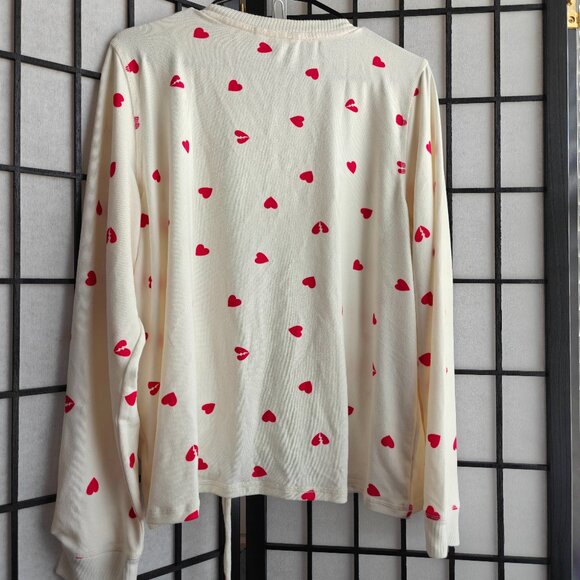 Lucky Brand Broken Hearts Sweatshirt Cream and Red XL Scrunch Detail Lightweight - Picture 2 of 8